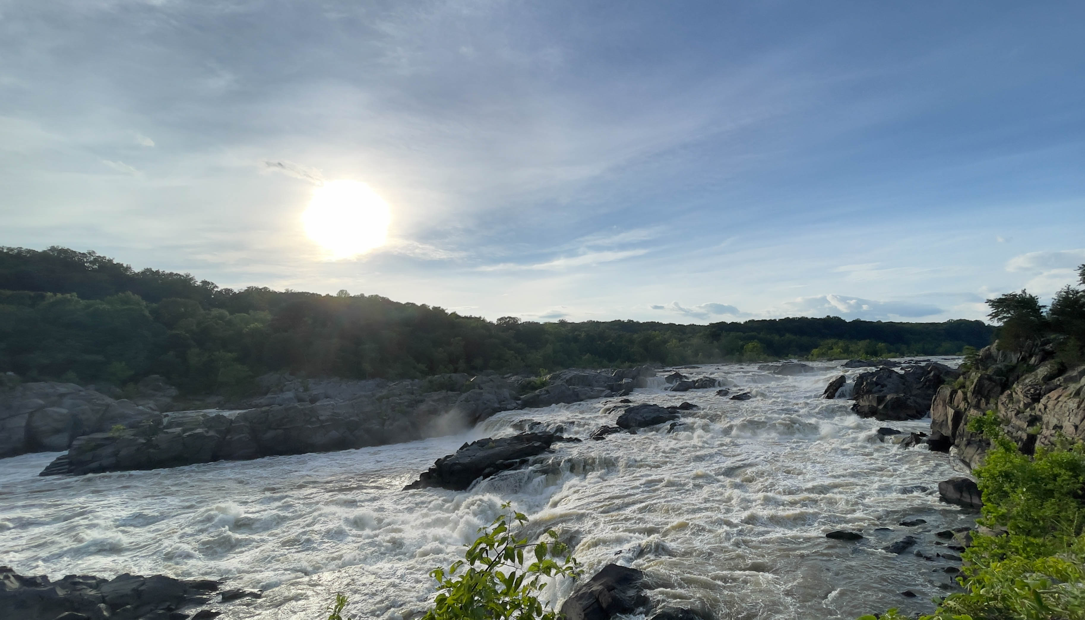 Unedited version of The overlook at Great Falls -- this was on a day with particularly high water levels.