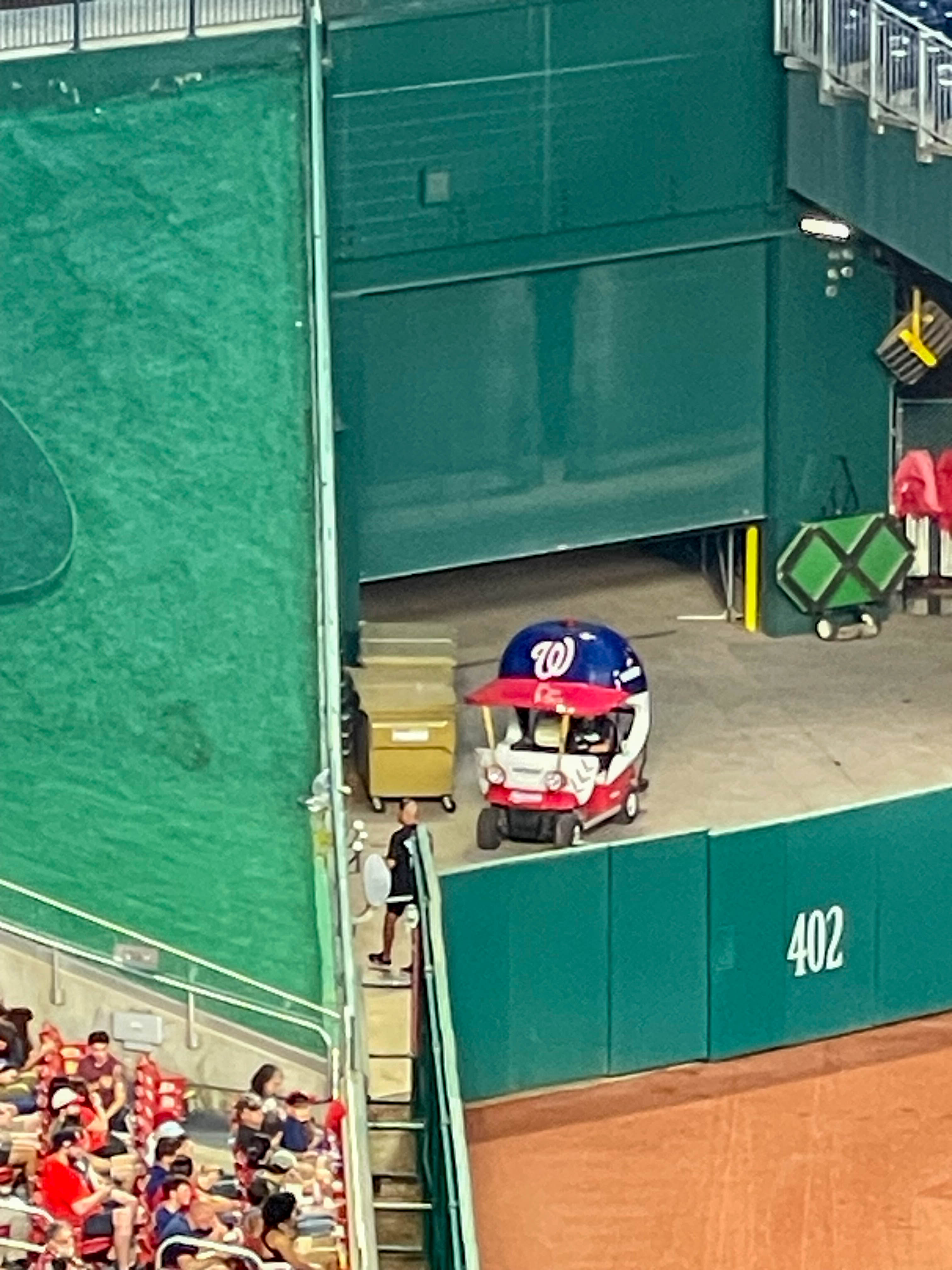 Helmet-shaped cart!!!! So cool! So funny!
