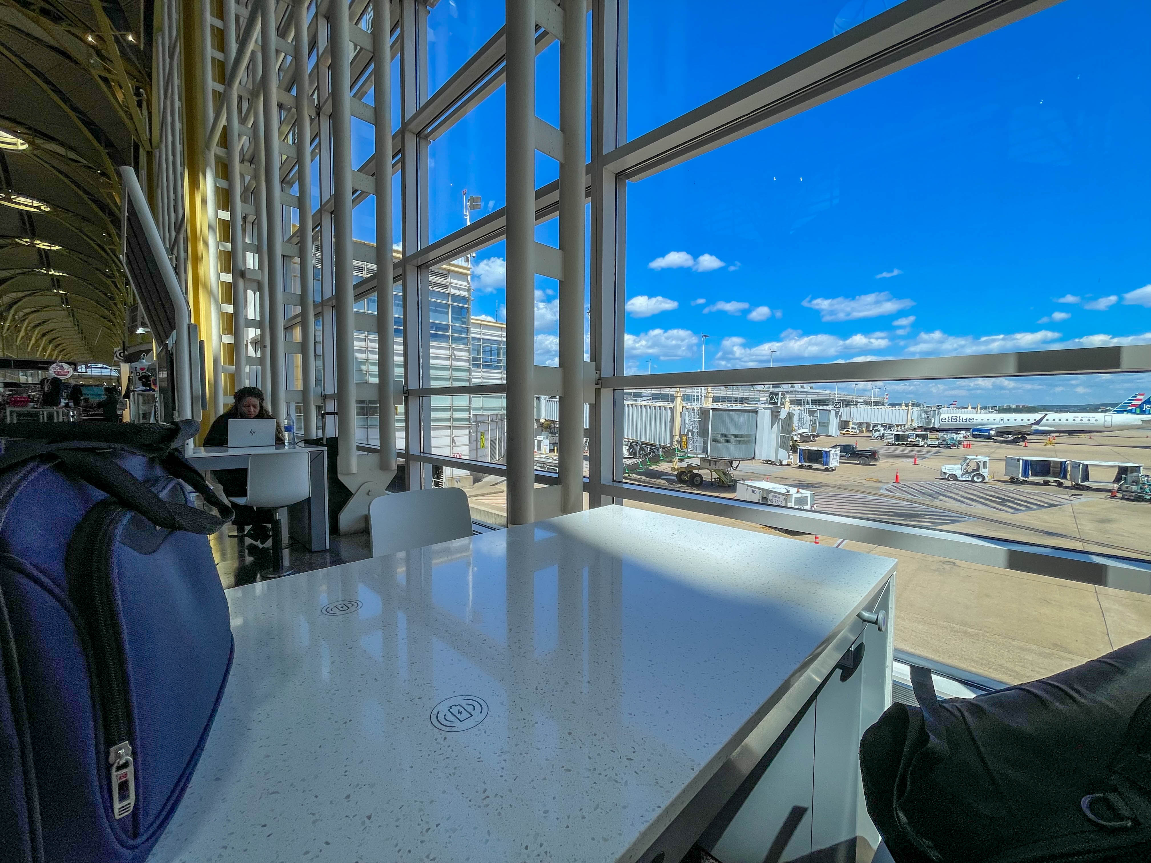 DCA airport -- oddly nice, maybe even nicer than IAD.